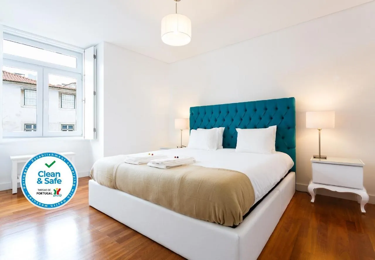 Misha'S Place At Bairro Alto! Lissabon