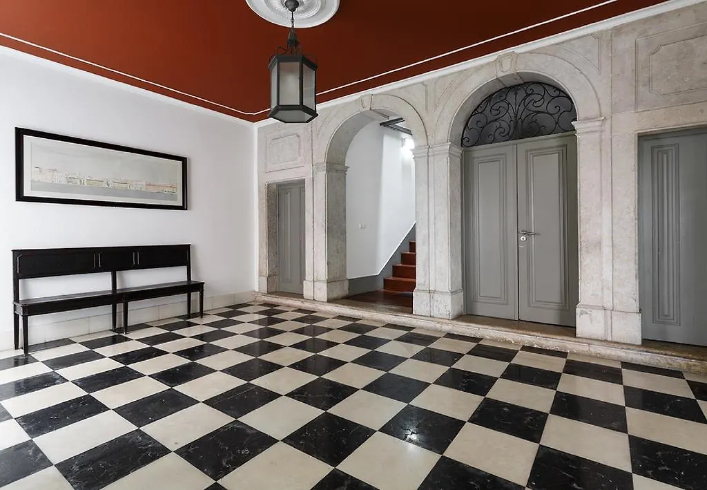 Misha'S Place At Bairro Alto! Lisbon 0*,  Portugal